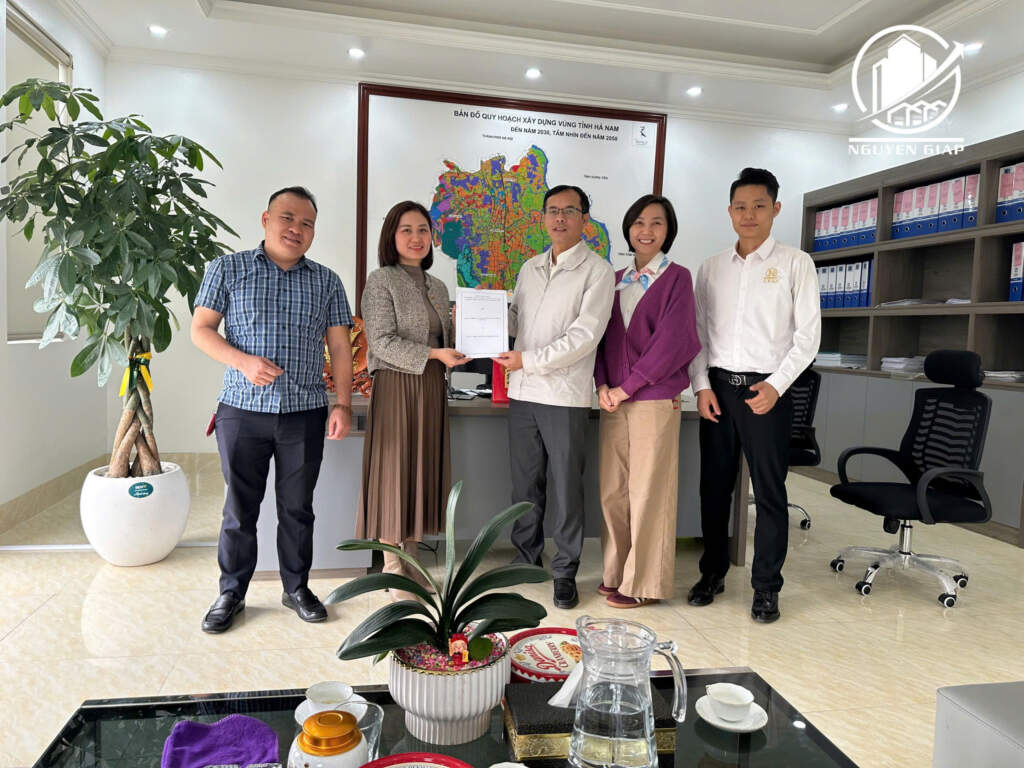 Thành công vang dội: Nguyên Giáp cùng Dupharmax chốt deal đất công nghiệp vàng