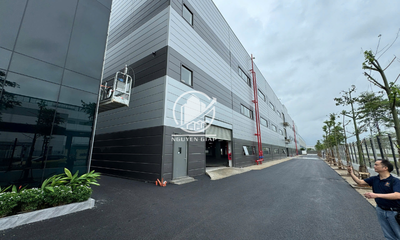 Cho thuê nhà xưởng tổ hợp công nghệ cao 25.000m2 KCN Yên Phong IIC – Bắc Ninh